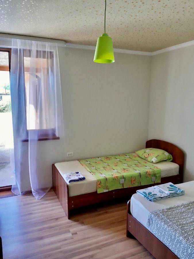 Гостевой Дом Сибиряк New Athos Extérieur photo