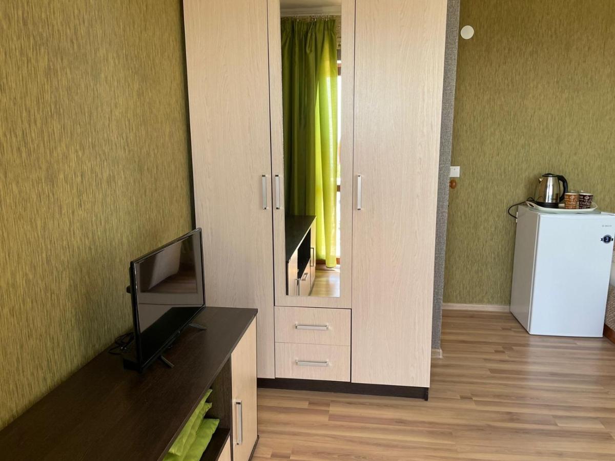 Гостевой Дом Сибиряк New Athos Extérieur photo