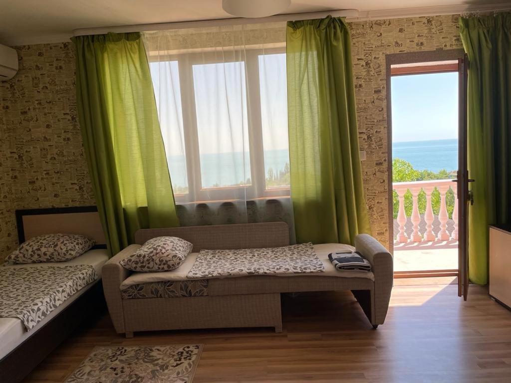 Гостевой Дом Сибиряк New Athos Extérieur photo