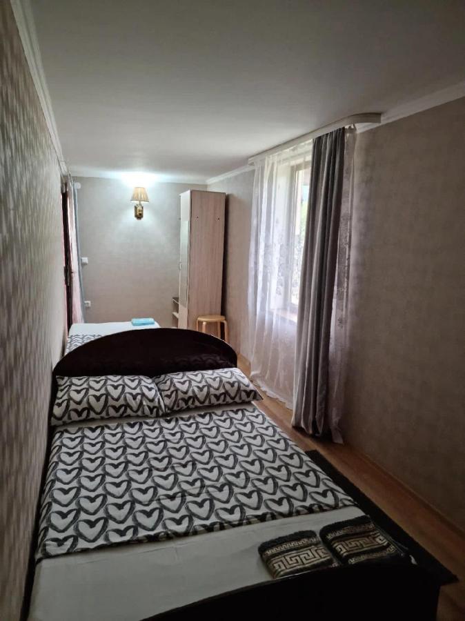 Гостевой Дом Сибиряк New Athos Extérieur photo