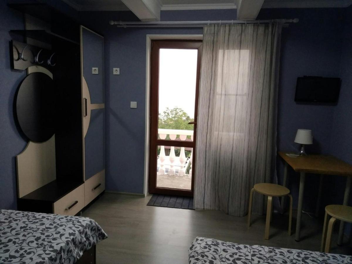 Гостевой Дом Сибиряк New Athos Extérieur photo